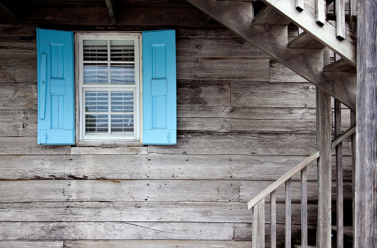 shutters, architecture, window-669296.jpg